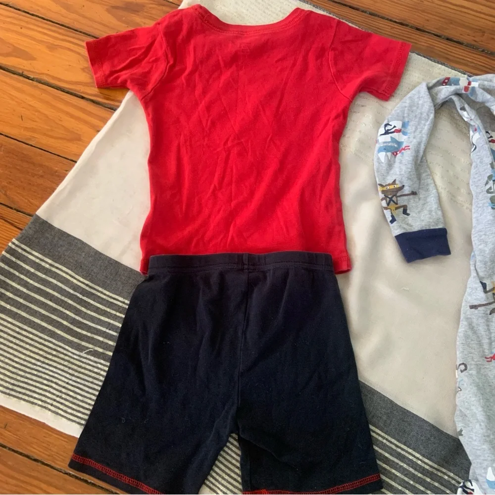 Carter’s Pjs, Bundle of 2